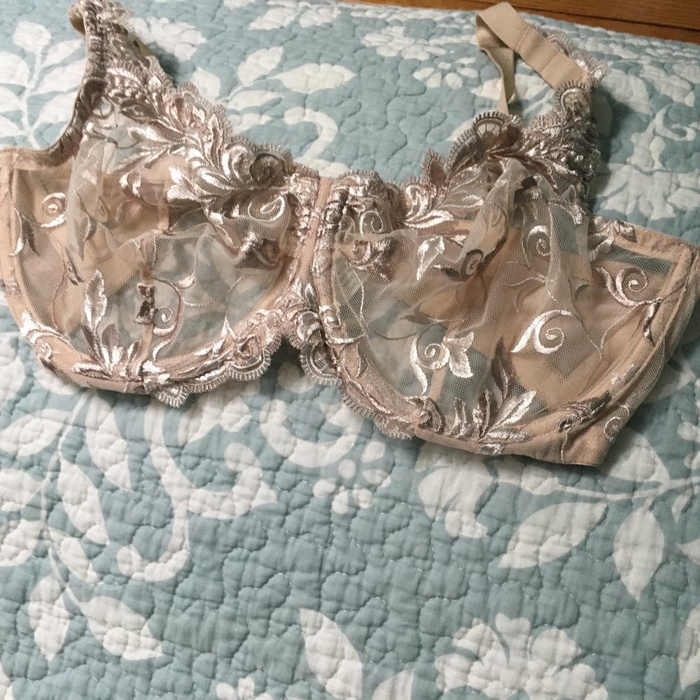 Beige Soma bra